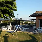 La Cantina לינה וארוחת בוקר